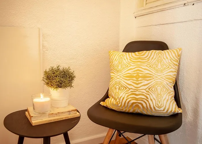 Tejo View At Alfama Stairs With Terrace